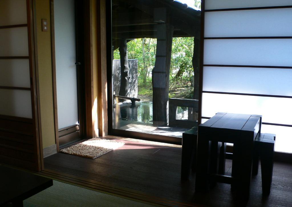 Okuaso No Yado Yamanami Hotel Minamioguni Room photo